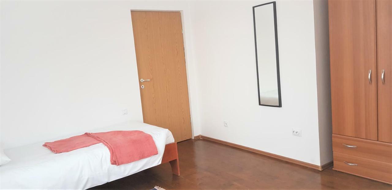 Apartamento Coroian House Cluj-Napoca Exterior foto