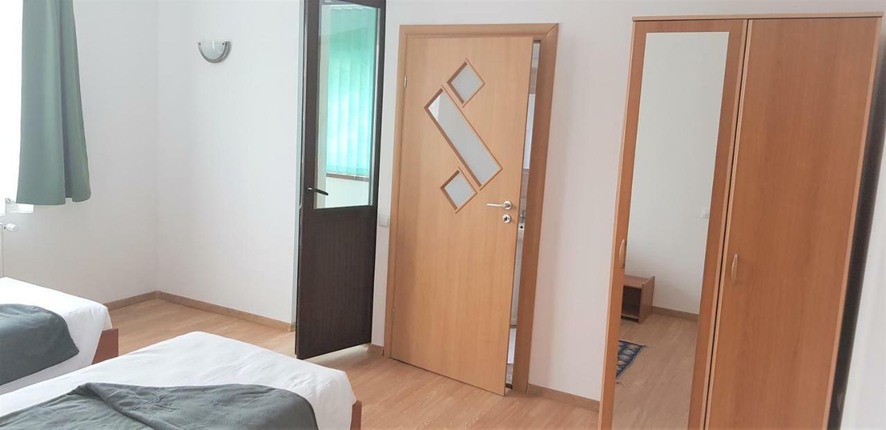 Apartamento Coroian House Cluj-Napoca Exterior foto